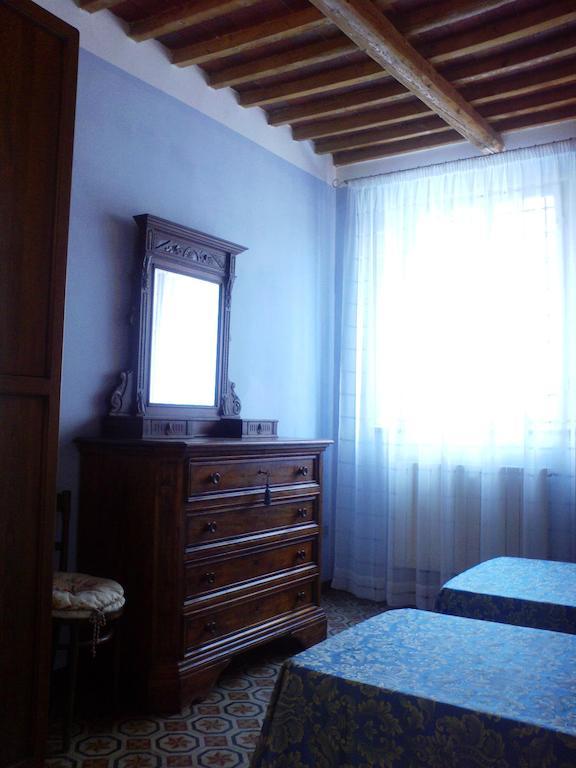 Ferienwohnung La Loggia Lucca Zimmer foto